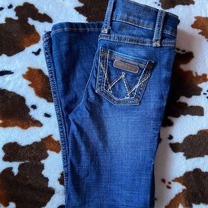 Girls Wranglers size 6 EUC